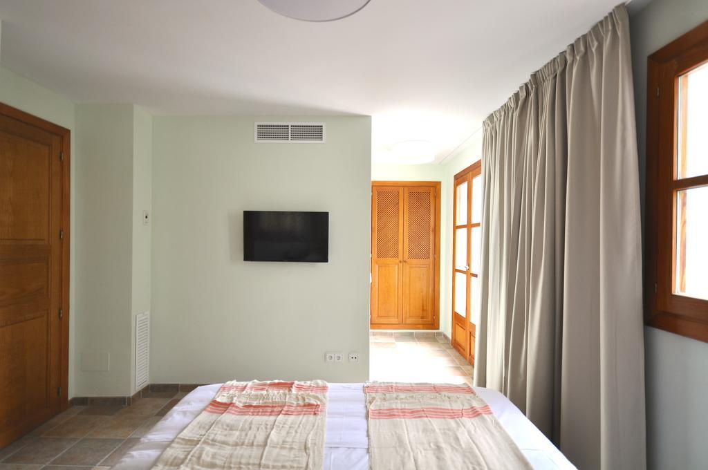 Houm Villa Cala Pi Cameră foto